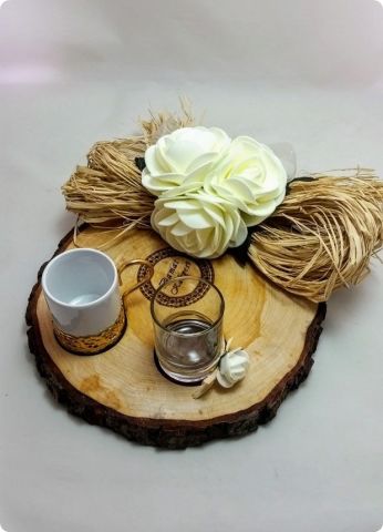 Süslü Kütük Krem damat kahvesi Tepsi & Fincan Seti