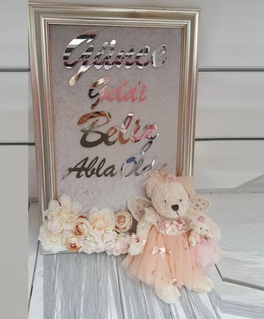 Süslü; 40*60 cm Kız Bebek Odası Ayıcıklı Kapı Süsü