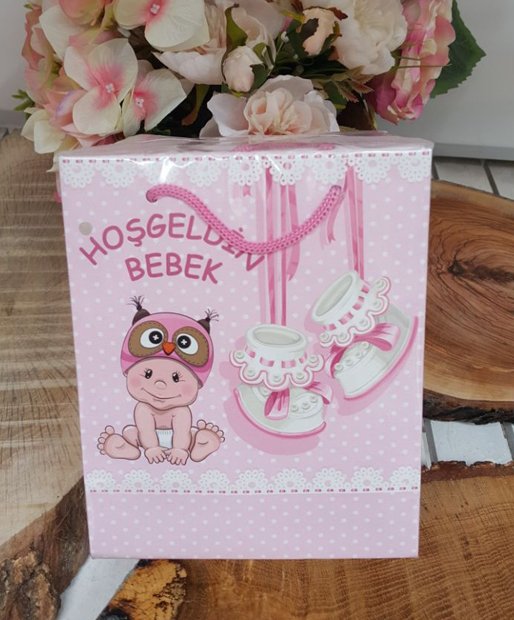 Bebek Figürlü Karton Çanta