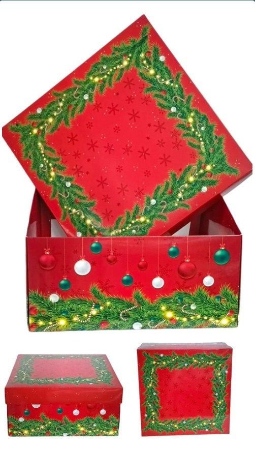 26x26x12 Cm Kırmızı Desenli Yılbaşı Hediye Karton Kutu / Paket