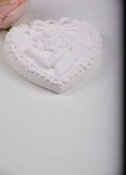Kalp Üzerine Kabartma Melek Kokulu Taş