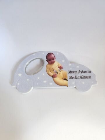 Araba şeklinde mıknatıslı Açacak