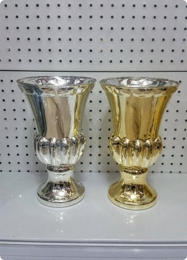 Kupa Tabanı Süslü Model Cam Vazo (28cm)