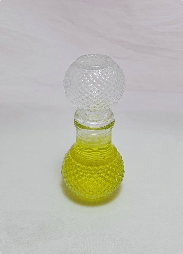 50 cc Kristal Cam Kapaklı Yuvarlak Cam Şişe