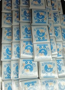1 Kg Pusetli Kare Madlen Bebek şekeri çikolatası