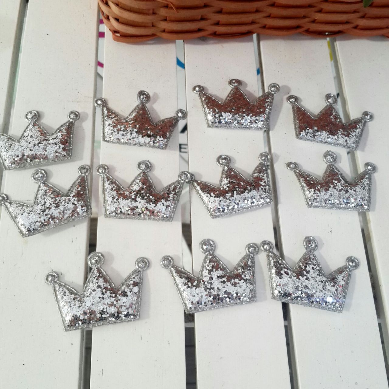 20 li Süsleme İçin Yaldızlı Taç