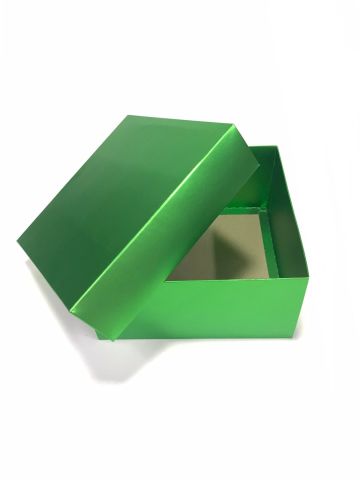 Komple Karton Yılbaşı Hediye Kutusu (20x20x10)