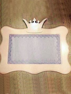 Bebek odası ahşap kapı süsü ; İpek Şantuk Kumaş