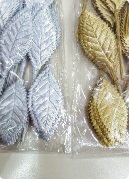 144 lü Yaprak Şeklinde Süs Çiçek