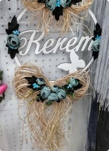 Süslü Ahşap isim yazılı kapı süsü