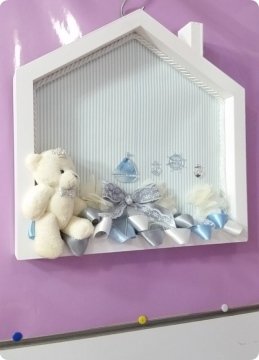 Süslü Ahşap Ev Ayıcıklı Bebek Oda Kapı Süsü