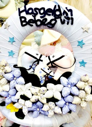 Bebek odası kapı süsü ;Atlı Çelenk Mavi